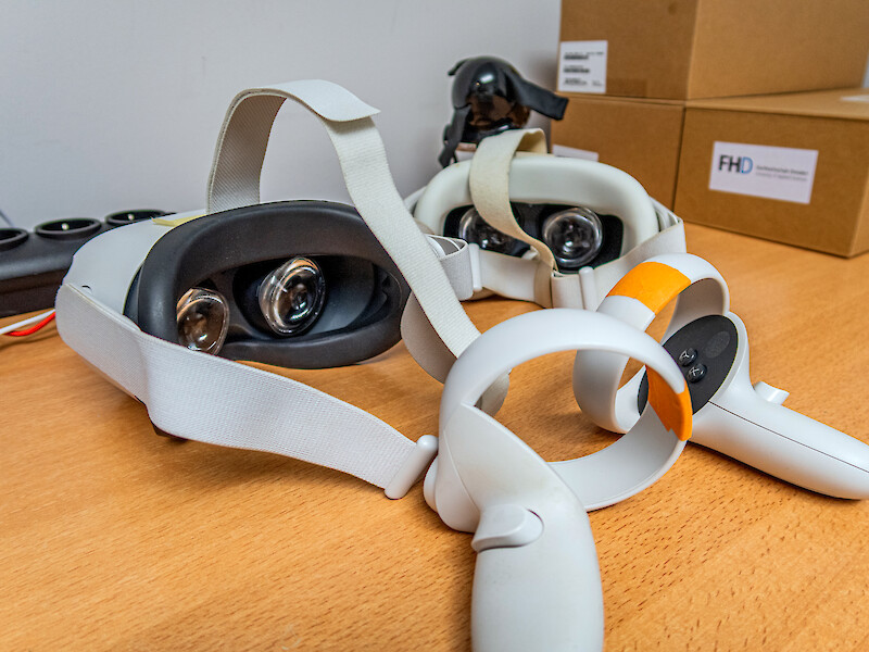 VR/XR-Headsets mit Controllern – Ausstattung für Lehre & Projekte