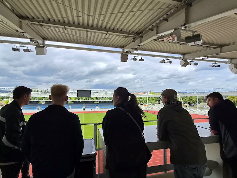 Unsere Studenten im Studiengang Tourismus & Event Management im Heinz-Steyer-Stadion