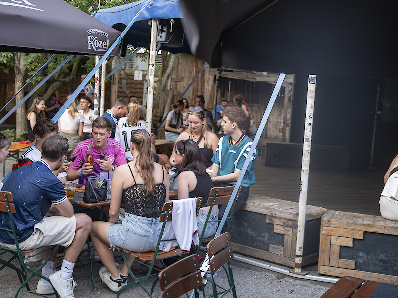 Besucher des WM Viewing Deutschland gegegn Ecuador