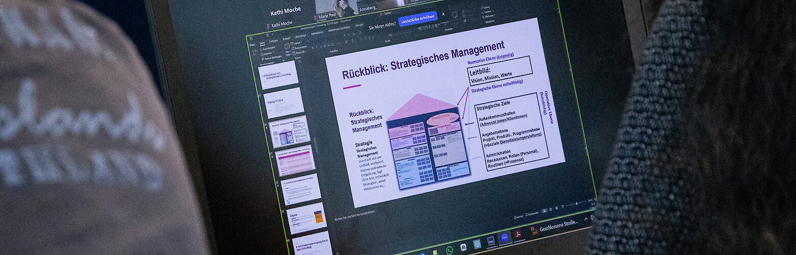 Einzigartiger Sozialpädagogik Studiengang in Sachsen verbindet Management mit Sozialer Arbeit.