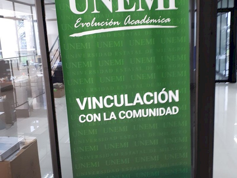 Das Banner der UNEMI